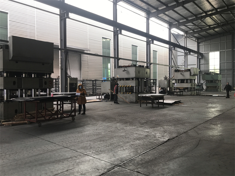 Factory Tour1