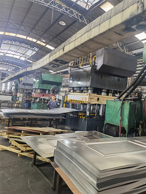Factory Tour3